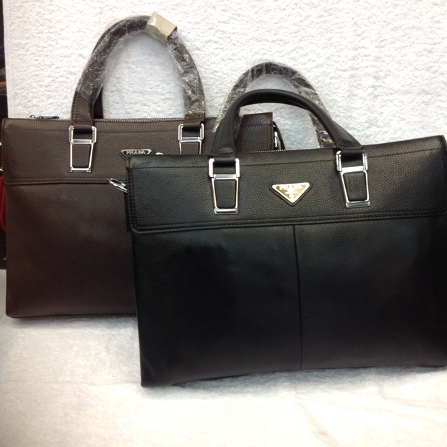 Tas Slempang Kulit Import Prada -Tas kerja-