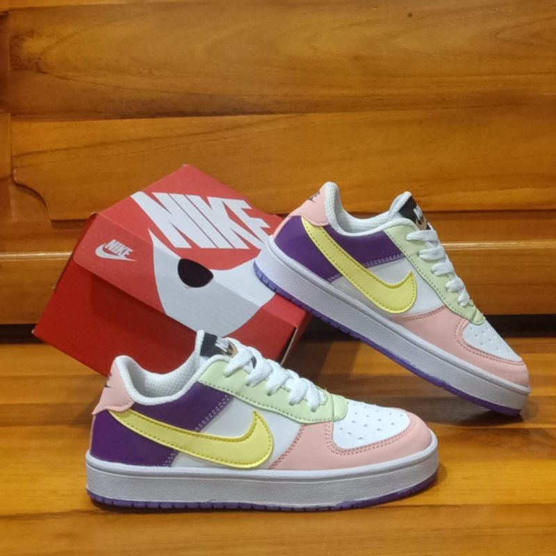 sepatu anak perempuan sepatu sekolah anak perempuan sepatu sneaker anak sepatu ketz anak sepatu jalan anak sepatu sport anak