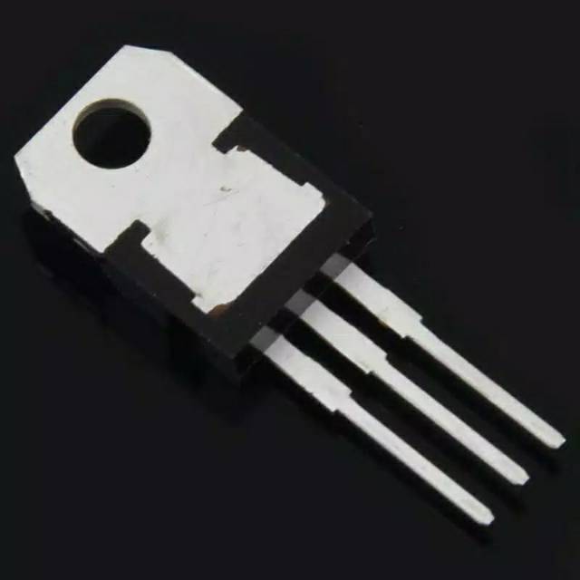 LM7805 ic regulator 5 volt stabil