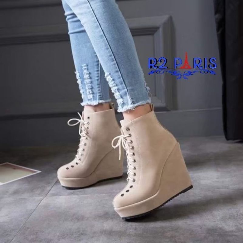 sepatu weadges fhasion wanita tercantik harga murah meriah harga promo!!!