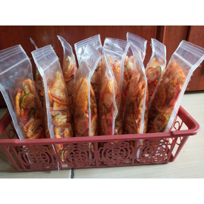 

kerupuk seblak kering,