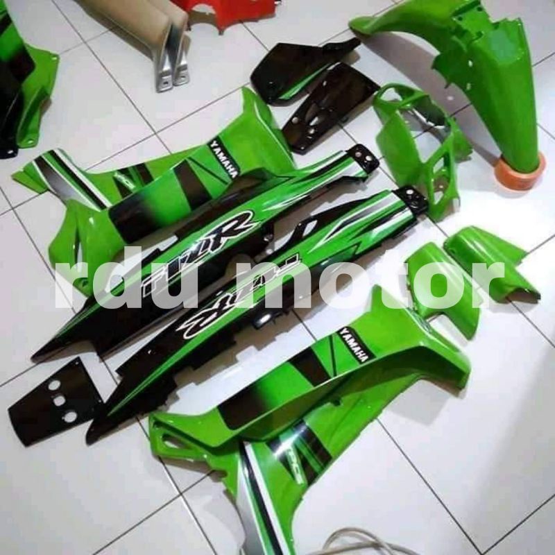 cover body full halus yamaha fizr warna hitam hijau bonus striping