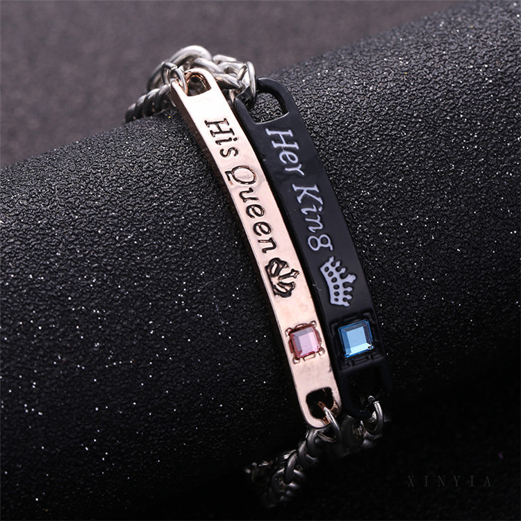 HERS Gelang Pasangan Bahan Stainless Steel Tulisan His Queen Her King Untuk Pria / Wanita