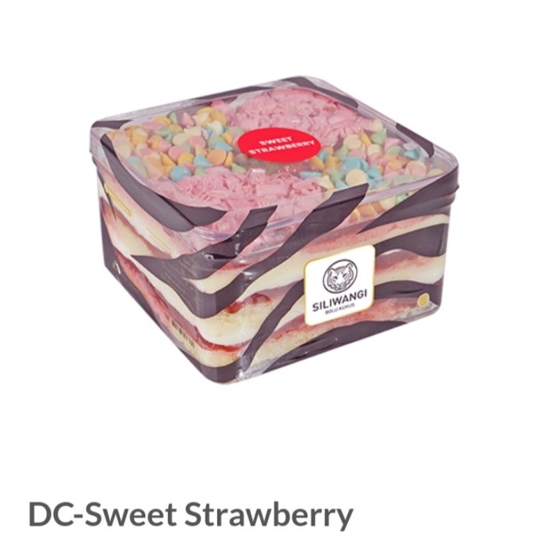 Dessert Cake Siliwangi Sweet Strawberry