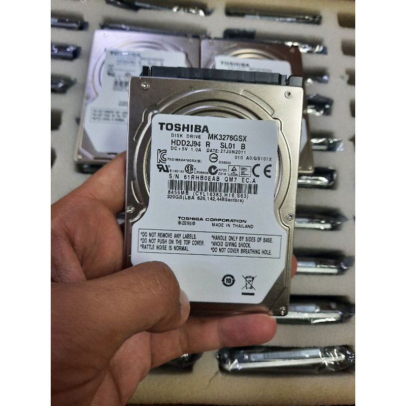 Hardisk laptop 320gb sata 2.5 inchi buat laptop/ps