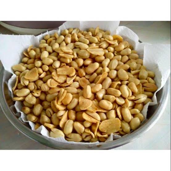 

Kacang bawang Dibuat Dadakan Homemade Gurih Kriuk Cemilan tradisional