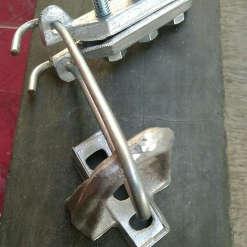 Suspension Clamp Anchoring Clamp