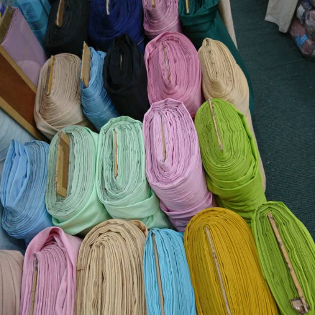 KAIN FERAGAMO SILK