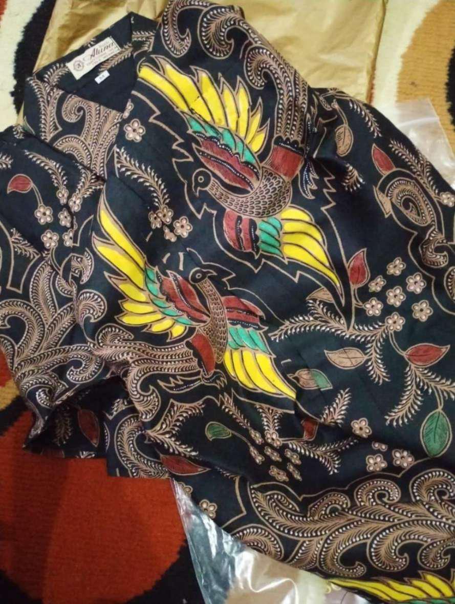 Batik Pria Lengan Panjang Slimfit Modern Premium Kemeja Batik Pria Lengan Panjang Batik Aluna Gba064