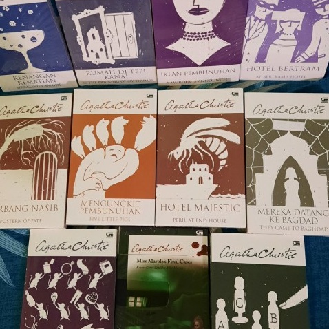 [INDONESIA] BUKU NOVEL AGATHA CHRISTIE -SAKSI BISU -IKLAN PEMBUNUHAN -MENGUNGKIT PEMBUNUHAN -MEREKA DATANG KE BAGDAD -RUMAH GEMA [ORIGINAL]