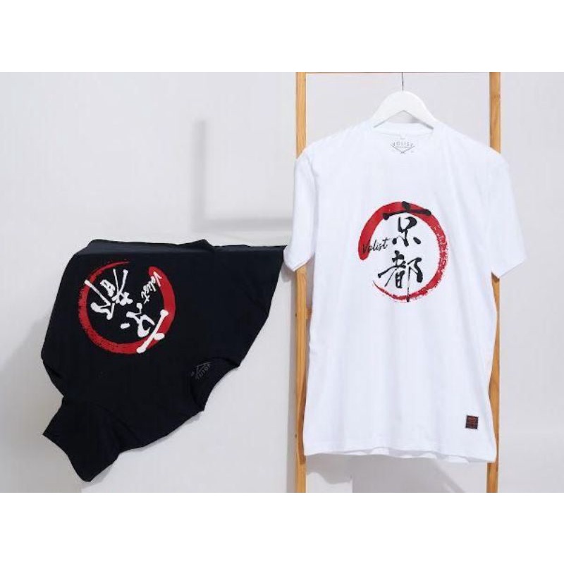 KAOS VOLIST PRIA LENGAN PENDEK M.L.Xl