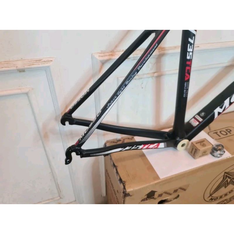 Frame Roadbike Mosso 735TCA Size 520mm Warna Hitam Merah . Rangka Sepeda Balap Road Bike 735 TCA Size Ukuran 52cm 520 mm