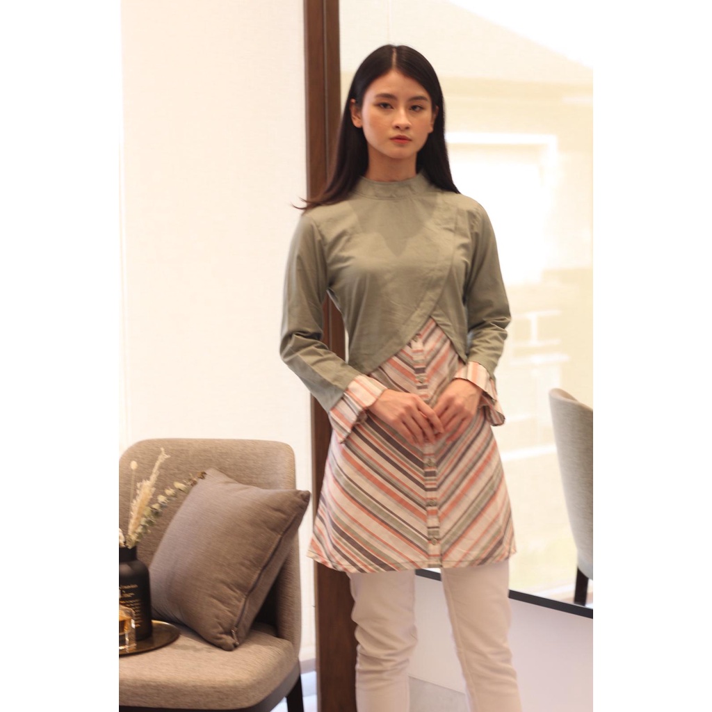 Tunik Missty Wanita Warna Hijau Motif Salur (36490)