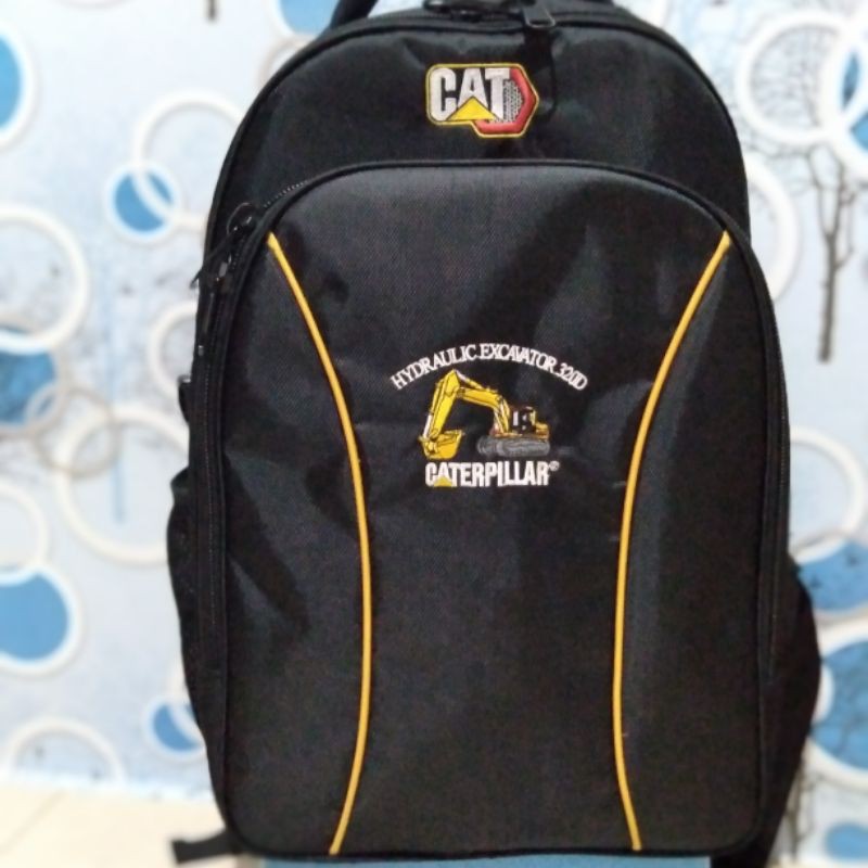 tas ransel caterpillar.