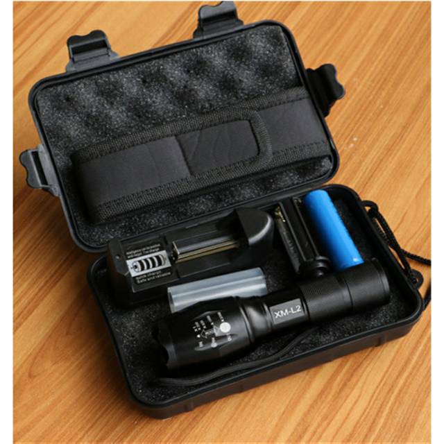 Paket Senter LED Tactical Flashlight Cree XM-L2 8000 Lumens + Baterai 18650 + Charger - E17--TaffLED