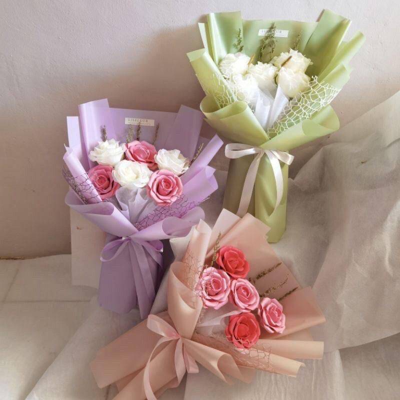 BUKET KAWAT BULU/BUKET KAWAT BUNGA/BUKET PIPE CLEANER/BUKET BUNGA ARTIFICIAL/BUKET WISUDA