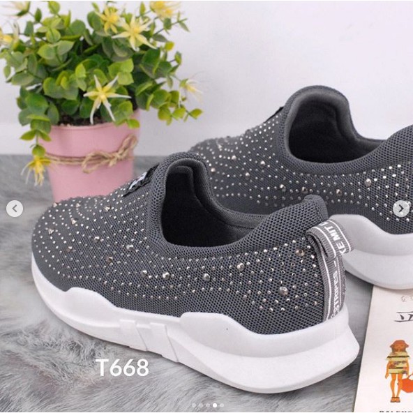 Sneakers  wanita T668 import realpict