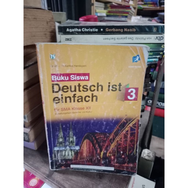 buku siswa Deutsch ist einfact untuk SMA kelas XII