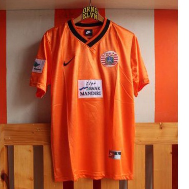 Jersey Bola Persija Retro Home 2001 Juara (Reproduksi) *RARE