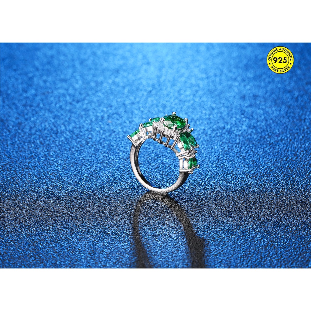 Cincin Berlian Emerald Inlaid