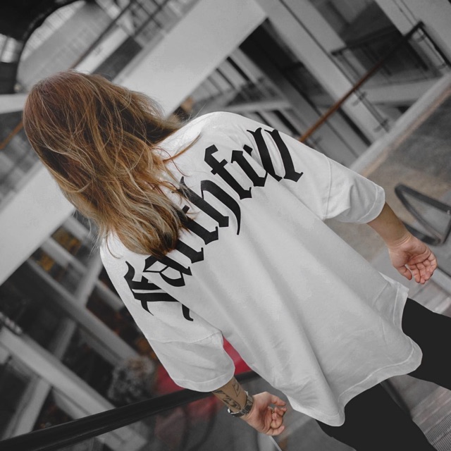 OVERSIZED T SHIRT KAOS OVERSIZE PRIA WANITA KAOS PRIA OVERSIZED T SHIRT KAOS OVERSIZE PRIA WANITA KAOS PRIA