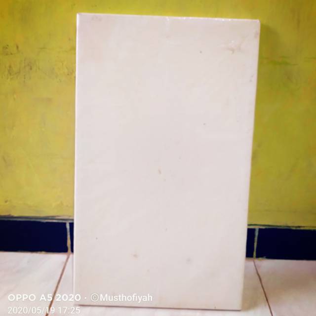 

KANVAS LUKIS ukuran 30 x 50 cm