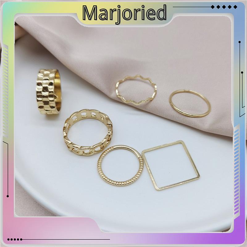 4pcs / Set Cincin Jari Telunjuk Bentuk Geometris Gaya Retro Untuk Wanita-MJD