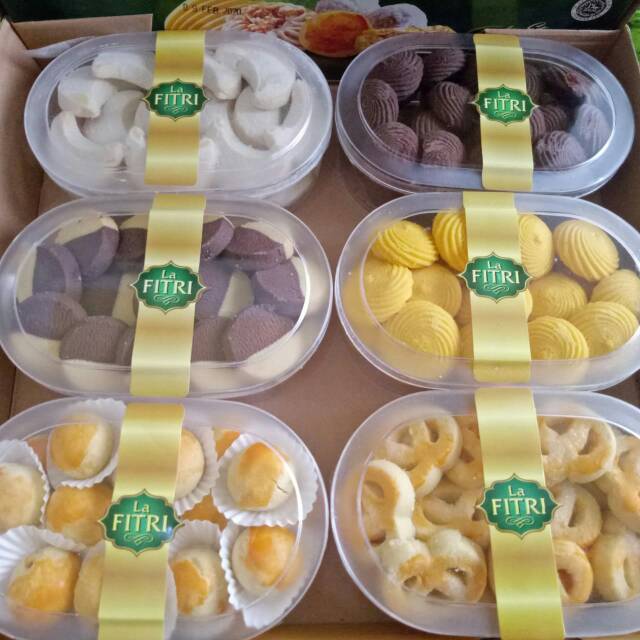 

Kue nastar merek LAFITRI isi 6toples
