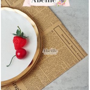 

terbaru in 7.7>>KERTAS KORAN JADUL VINTAGE NEWSPAPER PROPERTI FOTO