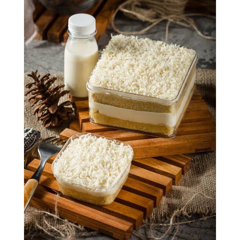 

Milk Bath Dessert Box