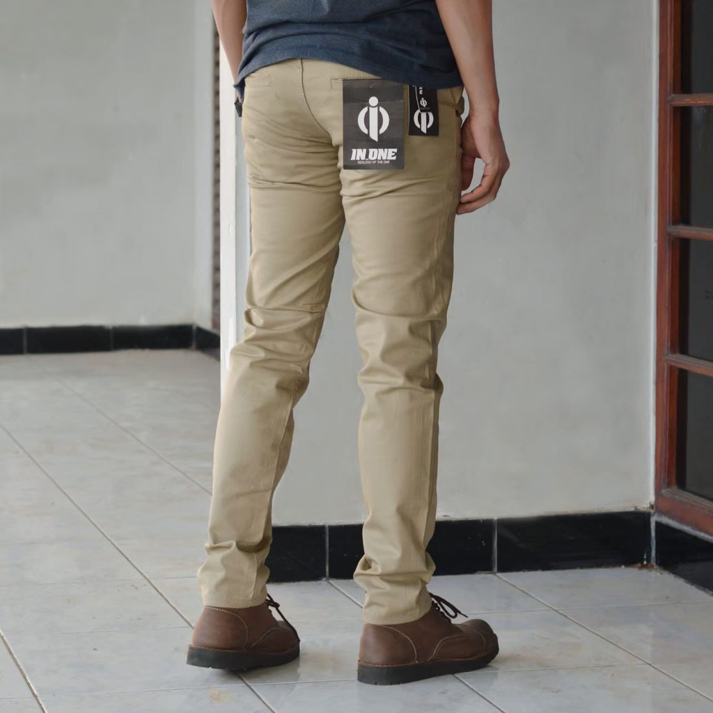 CELANA PANJANG CHINO PRIA PAKAIAN PRIA CELANA CHINO CELANA PANJANG CHINO SLIM FIT