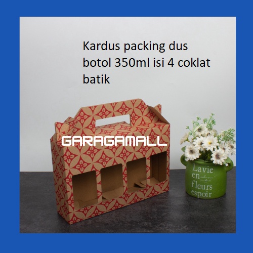 

Kardus packing dus hampers box botol kardus die cut tas jinjing botol box jinjing botol 350 ml isi 4 coklat batik (isi 10 pcs)