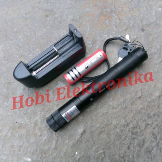 Laser Pointer Hijau 303 Green Laser Pointer