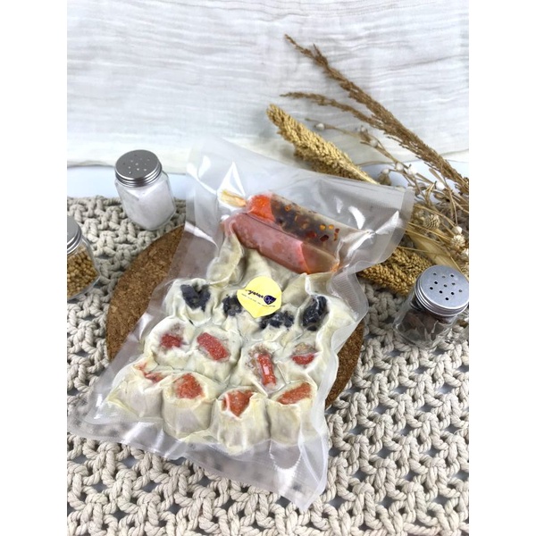 

Dimsum ayam udang premium dengan Chili oil isi 10 pcs