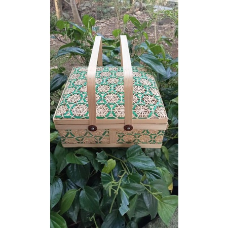 

READY Kotak seserahan hantaran parcel hampers uk 30x30