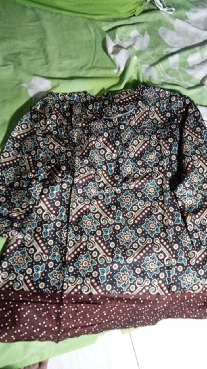 Maura Couple - Sania Ruffle Batik Couple Ori Ndoro Jowi Dnt Garansi Termurah Shopee - Sarwendah