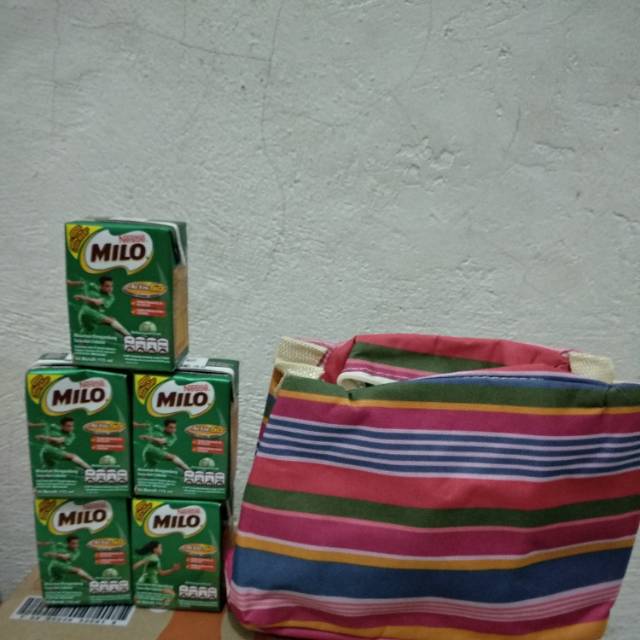 

Milo 5 pcs gratis cooler bag keren