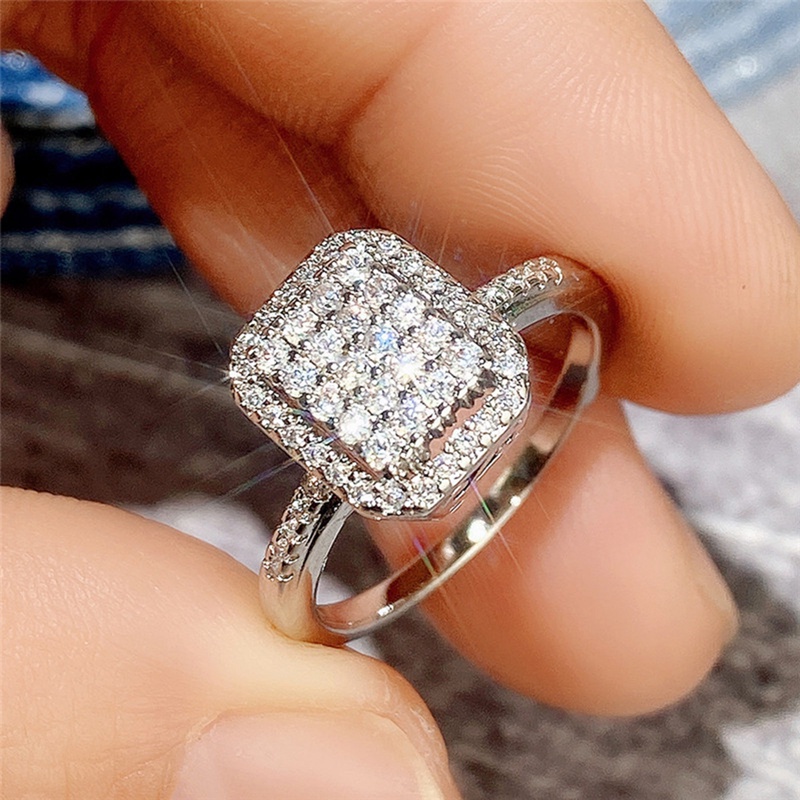 Cincin Wanita Bentuk Kotak Model Simple Untuk Pernikahan