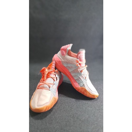 SEPATU BASKET PRIA ADIDAS DAME 6 SIGNAL CORAL