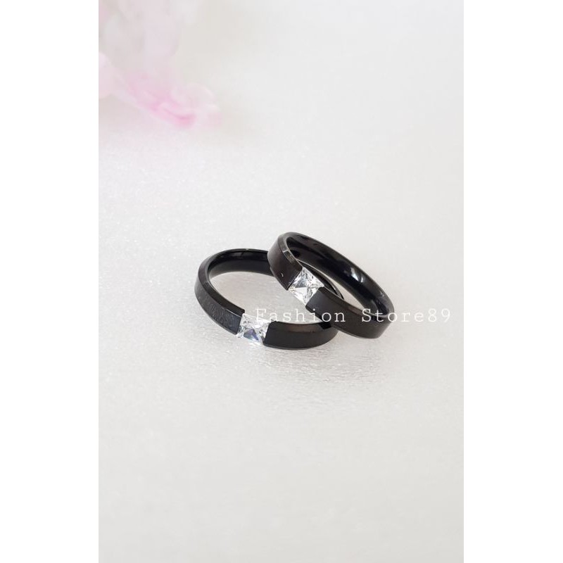 Cincin Pasangan Paling Laris cincin couple single titanium gold white black permata putih Antikarat