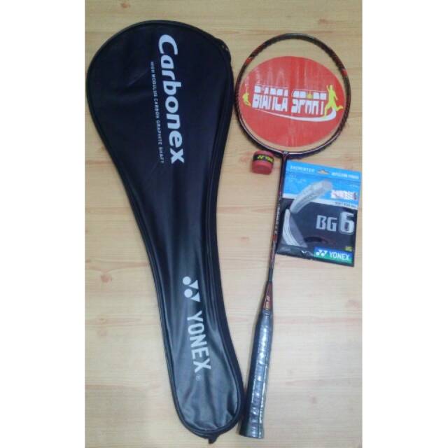 Raket badminton YONEX carbonex 35