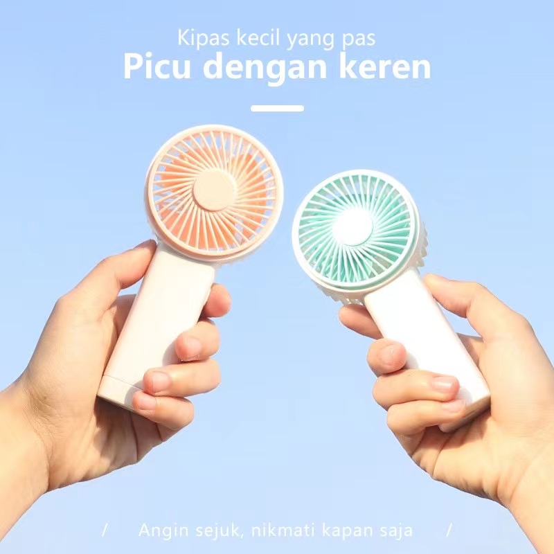 Kipas Angin Mini Genggam Cute / Kipas Lipat Portable/ Mini Fan Lucu Mungil Simple