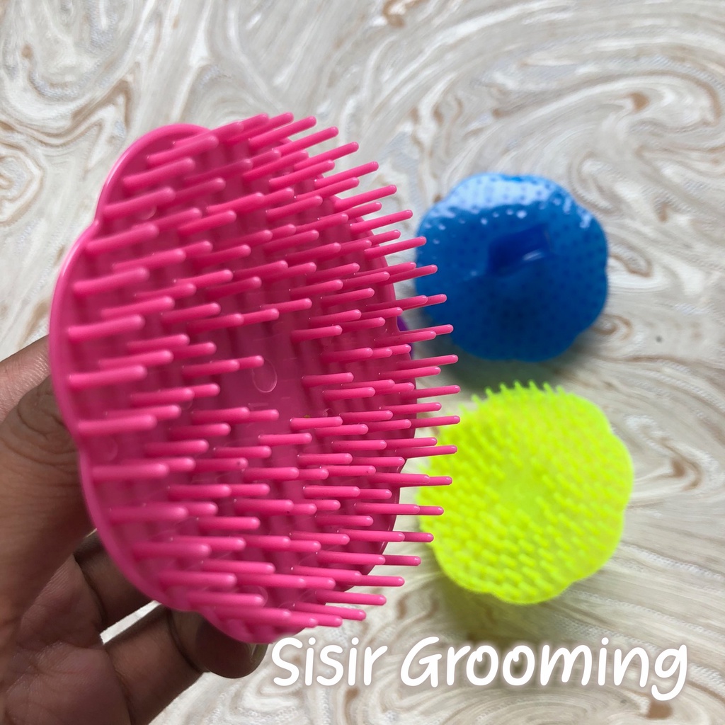 Sisir Grooming Kucing