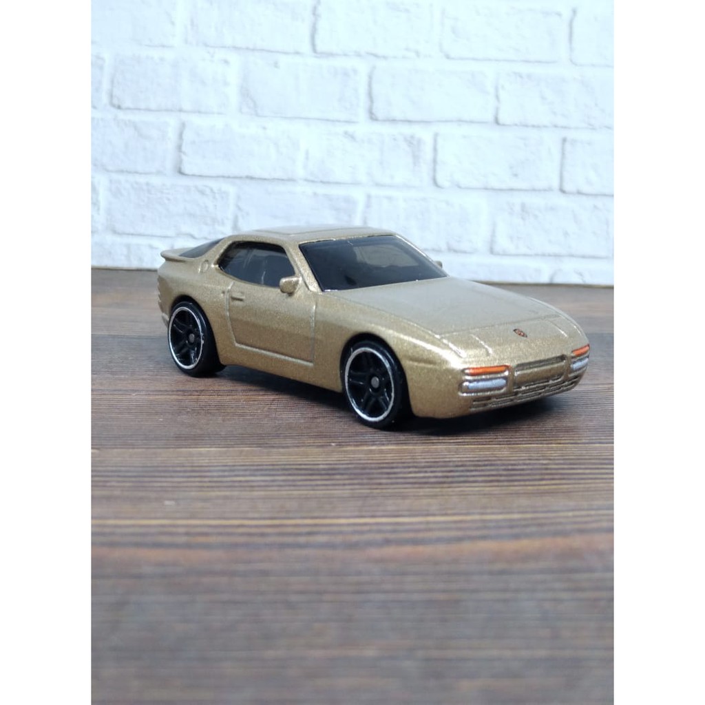 Diecast Hot Wheels HW Loose 89 PORSCHE 944 TURBO Scale 1/64 Mobil Mainan Malaysia 2019