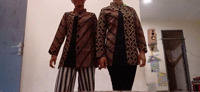 Maura Couple - Sania Ruffle Batik Couple Ori Ndoro Jowi Dnt Garansi Termurah Shopee - Busana Solo
