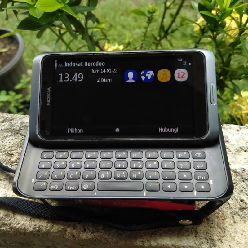 Nokia E7 communicator dark grey original