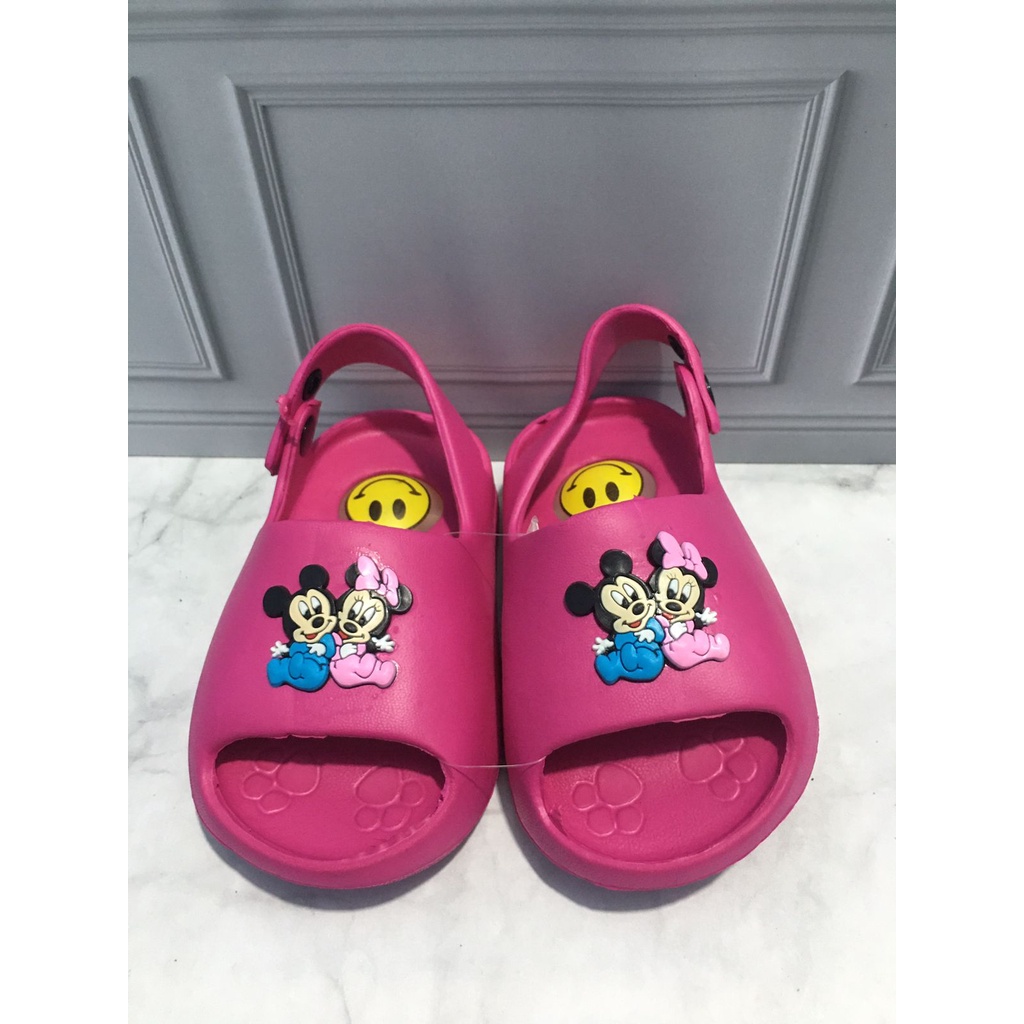 YT-725D-5 Sandal Selop Anak Cewek / Sandal Bunyi Cit Cit Karakter Mickey Minnie Merek Yutu Ukuran 19-24