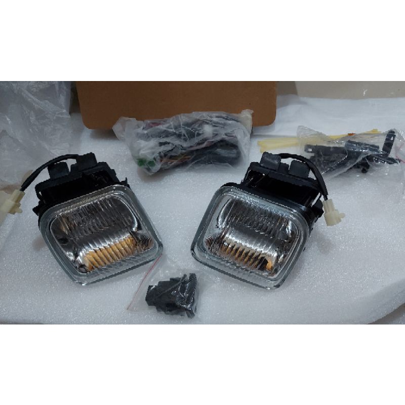 Foglamp Lampu Kabut Honda Civic Ferio tahun 1996 1997 Set Sepasang Warna Kuning