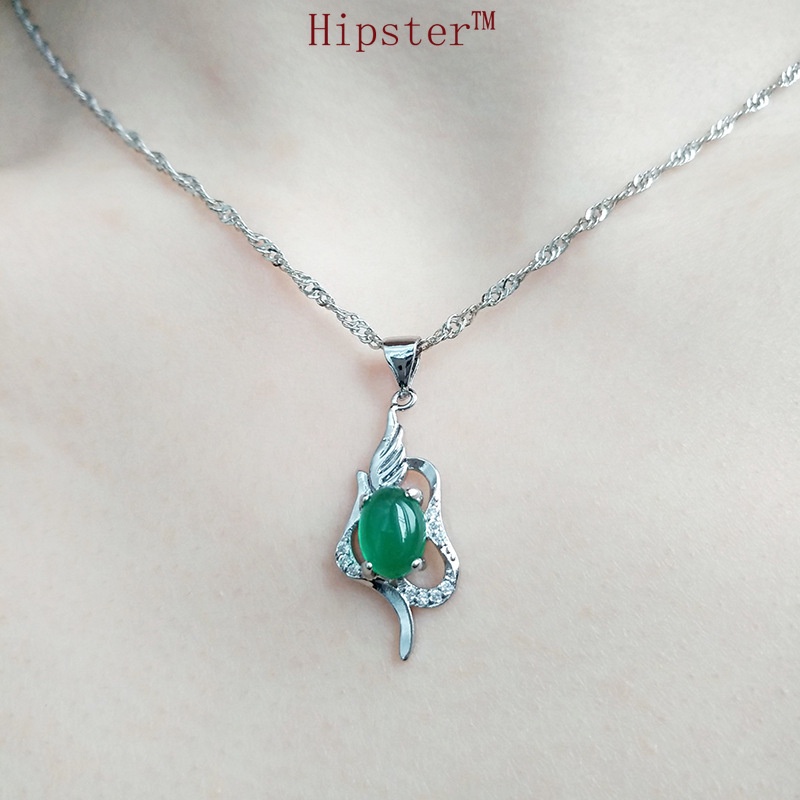 Vintage Natural Emerald Hollow Sector Pendant Necklace