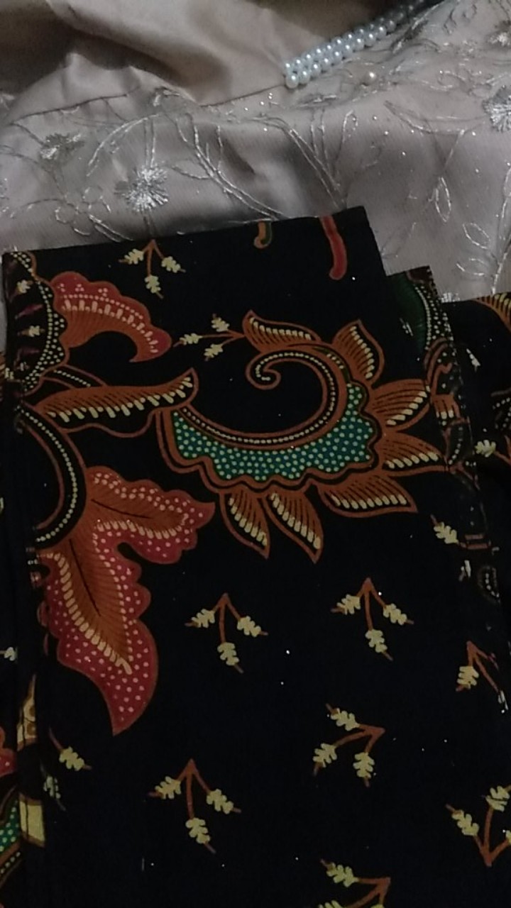 Maura Couple - Sania Ruffle Batik Couple Ori Ndoro Jowi Dnt Garansi Termurah Shopee - Couple Adara